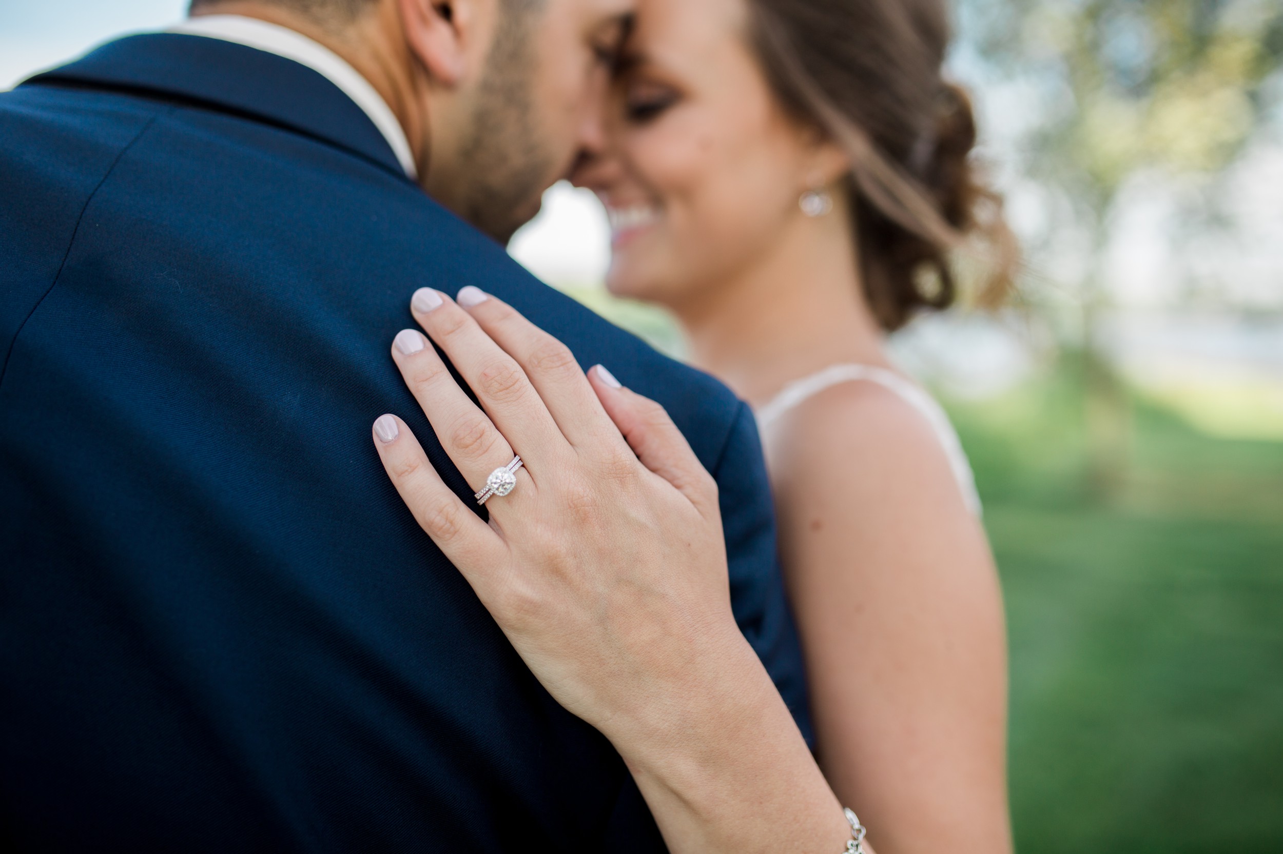 Nick-and-martina-pinelake-vinyards-wedding-columbiana-ohio-tracylynn-photography 16.jpg